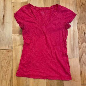 Hot Pink Short Sleeve V Neck T-Shirt: Size M